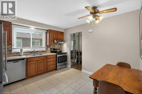 56 Brookstream Court, Hamilton, ON - Indoor Photo Showing Kitchen With Double Sink