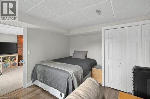 56 Brookstream Court, Hamilton, ON - Indoor Photo Showing Bedroom