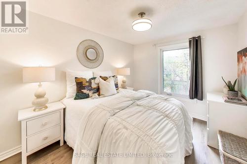 4208 Stonemason Crescent, Mississauga, ON - Indoor Photo Showing Bedroom