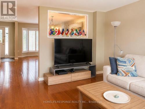 5156 Oakley Drive, Burlington, ON - Indoor Photo Showing Other Room