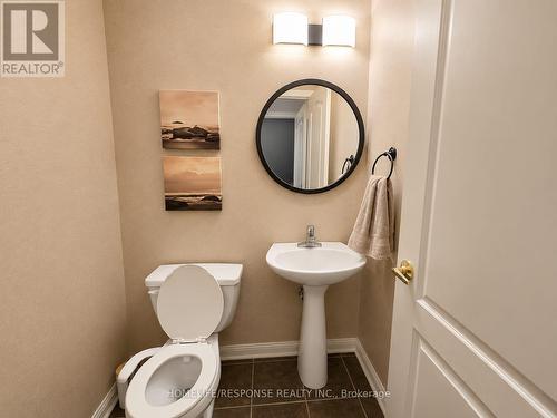 5156 Oakley Drive, Burlington, ON - Indoor Photo Showing Bathroom