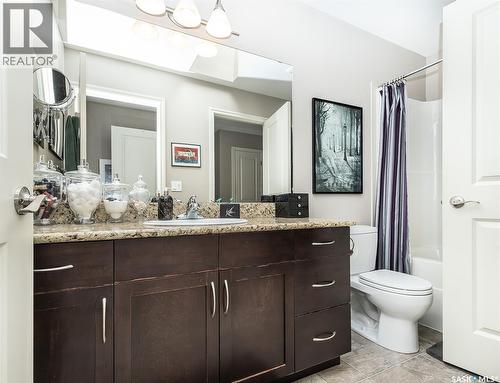 214 615 Lynd Crescent, Saskatoon, SK - Indoor Photo Showing Bathroom