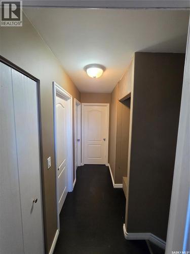 725 2Nd Avenue, Raymore, SK - Indoor Photo Showing Other Room