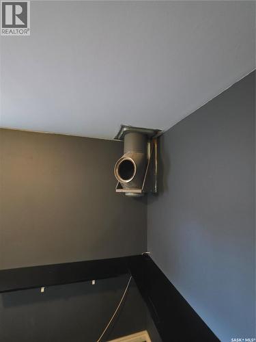 725 2Nd Avenue, Raymore, SK - Indoor Photo Showing Other Room