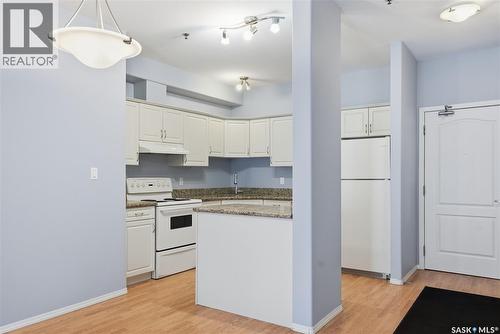 313 333 Nelson Road, Saskatoon, SK - Indoor Photo Showing Kitchen