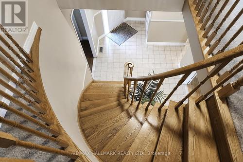 69 Dunbarton Court, Richmond Hill, ON - Indoor Photo Showing Other Room