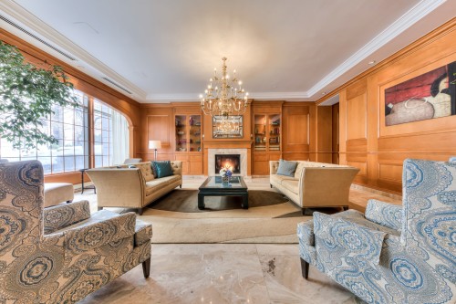 Autre - 18C-1210 Boul. De Maisonneuve O., Montréal (Ville-Marie), QC - Indoor Photo Showing Living Room With Fireplace