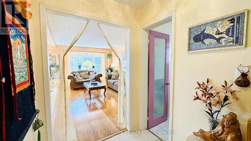 5812 Dalebrook Crescent, Mississauga, ON - Indoor Photo Showing Other Room