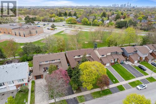 4235 Pheasant Run, Mississauga, ON - Outdoor With View