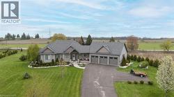 6 MACNEIL Court Brantford, ON N3S 0G3