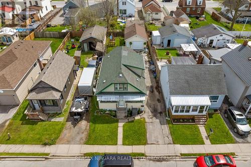 35 Deere Street, Welland (Lincoln/Crowland), ON - Outdoor