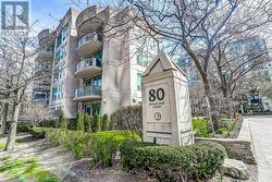 404 - 80 PALACE PIER COURT Toronto, ON M8V 4C1