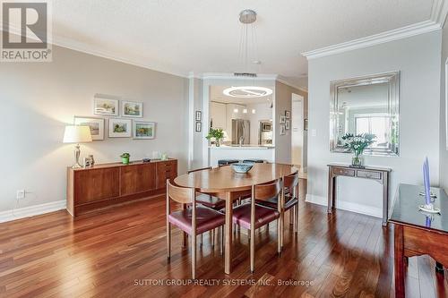 Dining Room - 404 - 80 Palace Pier Court, Toronto, ON - Indoor Photo Showing Dining Room