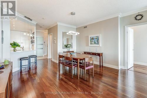 Dining Room - 404 - 80 Palace Pier Court, Toronto, ON - Indoor Photo Showing Dining Room