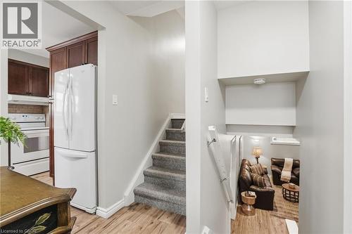 345 Erindale Drive, Burlington, ON - Indoor