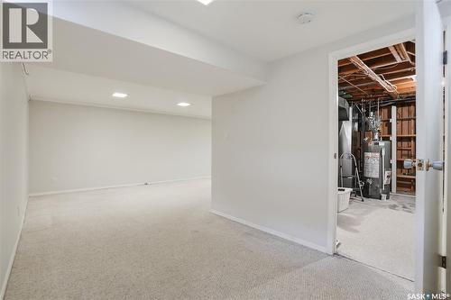 2 Hardy Crescent, Saskatoon, SK - Indoor