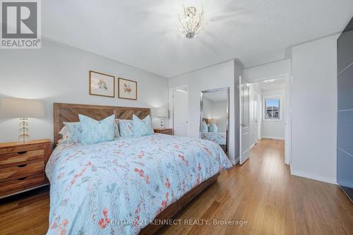 1644 Samuelson Circle, Mississauga, ON - Indoor Photo Showing Bedroom