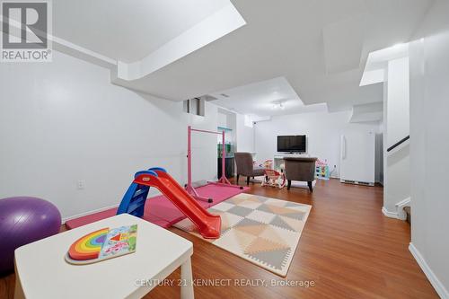 1644 Samuelson Circle, Mississauga, ON - Indoor
