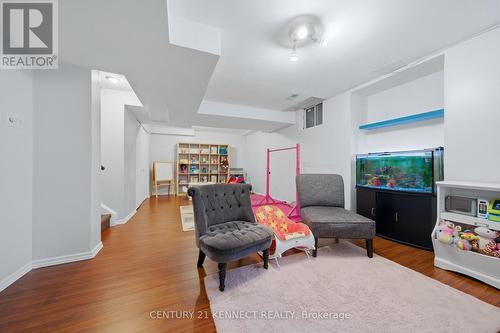 1644 Samuelson Circle, Mississauga, ON - Indoor