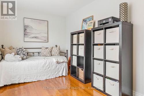 1067 Fair Birch Drive, Mississauga, ON - Indoor Photo Showing Bedroom