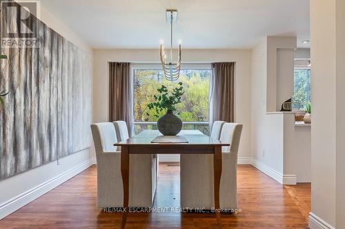 1067 Fair Birch Drive, Mississauga, ON - Indoor Photo Showing Dining Room