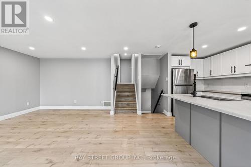 41 Helene Crescent, Waterloo, ON - Indoor Photo Showing Kitchen
