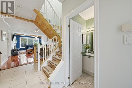 11 Tomahawk Drive, Grimsby, ON - Indoor Photo Showing Other Room