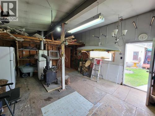 218 10Th Avenue, Keremeos, BC - Indoor Photo Showing Other Room