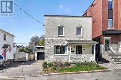 317 SHAKESPEARE STREET Ottawa, ON K1L 5M1
