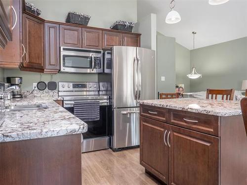 321 Mclean Ave, Selkirk, MB 