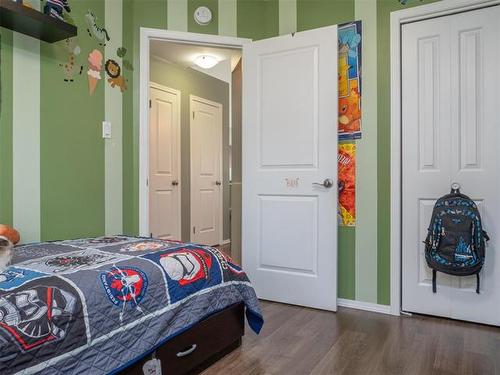 321 Mclean Ave, Selkirk, MB 