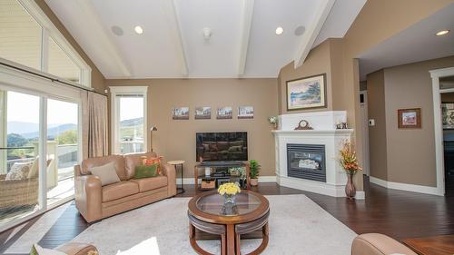 4300 Camelback Way, Vernon, BC - Indoor Photo Showing Living Room With Fireplace