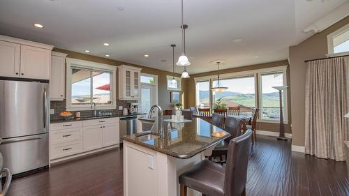 4300 Camelback Way, Vernon, BC - Indoor