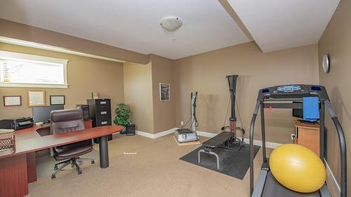 4300 Camelback Way, Vernon, BC - Indoor Photo Showing Office
