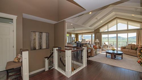 4300 Camelback Way, Vernon, BC - Indoor Photo Showing Other Room