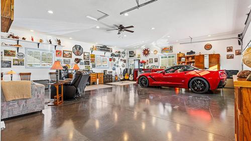 1808 Erickson Road, Creston, BC - Indoor Photo Showing Garage