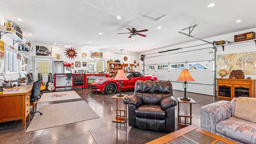 1808 Erickson Road, Creston, BC - Indoor Photo Showing Garage