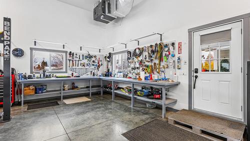 1808 Erickson Road, Creston, BC - Indoor Photo Showing Other Room
