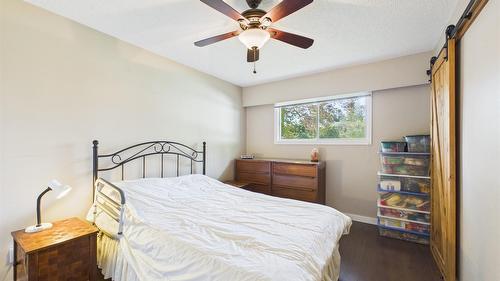 623 Devon Street, Creston, BC - Indoor Photo Showing Bedroom