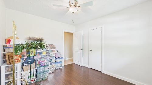 623 Devon Street, Creston, BC - Indoor Photo Showing Other Room