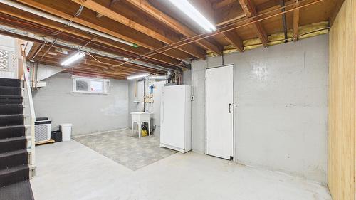 623 Devon Street, Creston, BC - Indoor Photo Showing Basement
