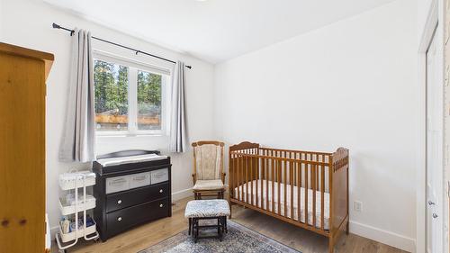 2117 16Th Street, Cranbrook, BC - Indoor Photo Showing Bedroom