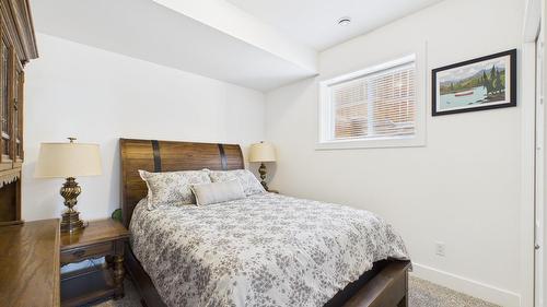 2117 16Th Street, Cranbrook, BC - Indoor Photo Showing Bedroom