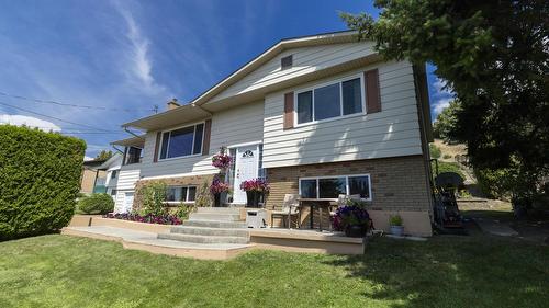 1285 Begley Road, Kelowna, BC - Outdoor