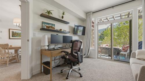 2303-7343 Okanagan Landing Road, Vernon, BC - Indoor Photo Showing Office