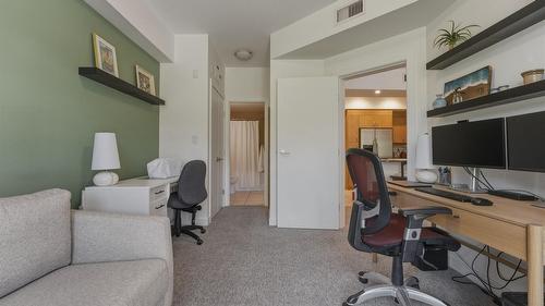 2303-7343 Okanagan Landing Road, Vernon, BC - Indoor Photo Showing Office