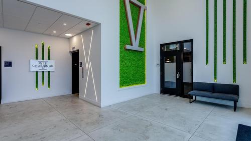 307-1274 Devonshire Avenue, Kelowna, BC - Indoor Photo Showing Other Room