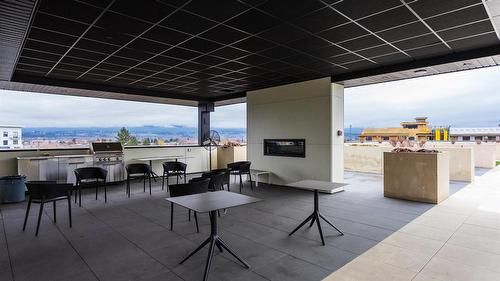 307-1274 Devonshire Avenue, Kelowna, BC - Outdoor With Exterior