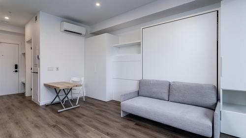 307-1274 Devonshire Avenue, Kelowna, BC - Indoor