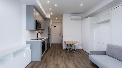 307-1274 Devonshire Avenue, Kelowna, BC - Indoor